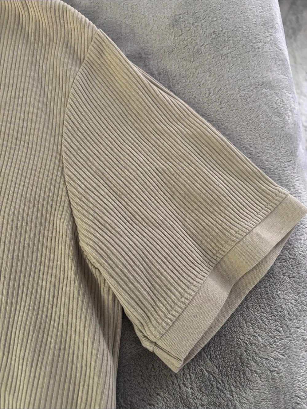 Zara Polo Ribbed Knit Short Sleeve V-Neck Casual Modern Shirt Size XL